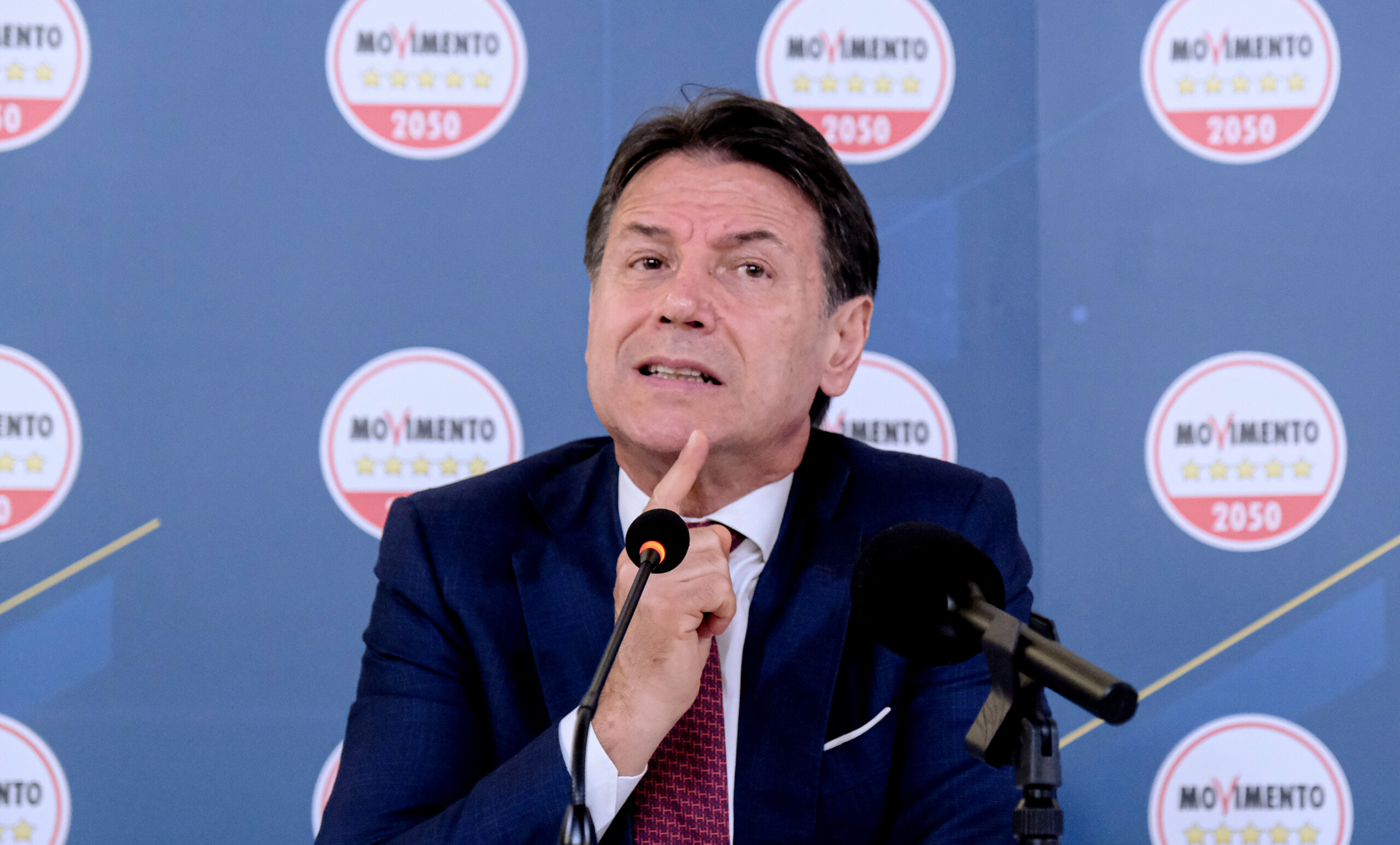 gouvernement conte rien nest fait contre la vie chere mais les benefices des banques augmentent de 135 scaled
