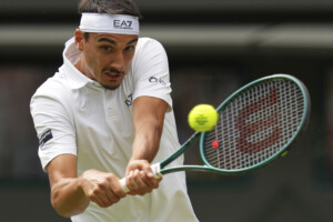 tennis atp cincinnati sonego bat bergs cobolli elimine par atmane