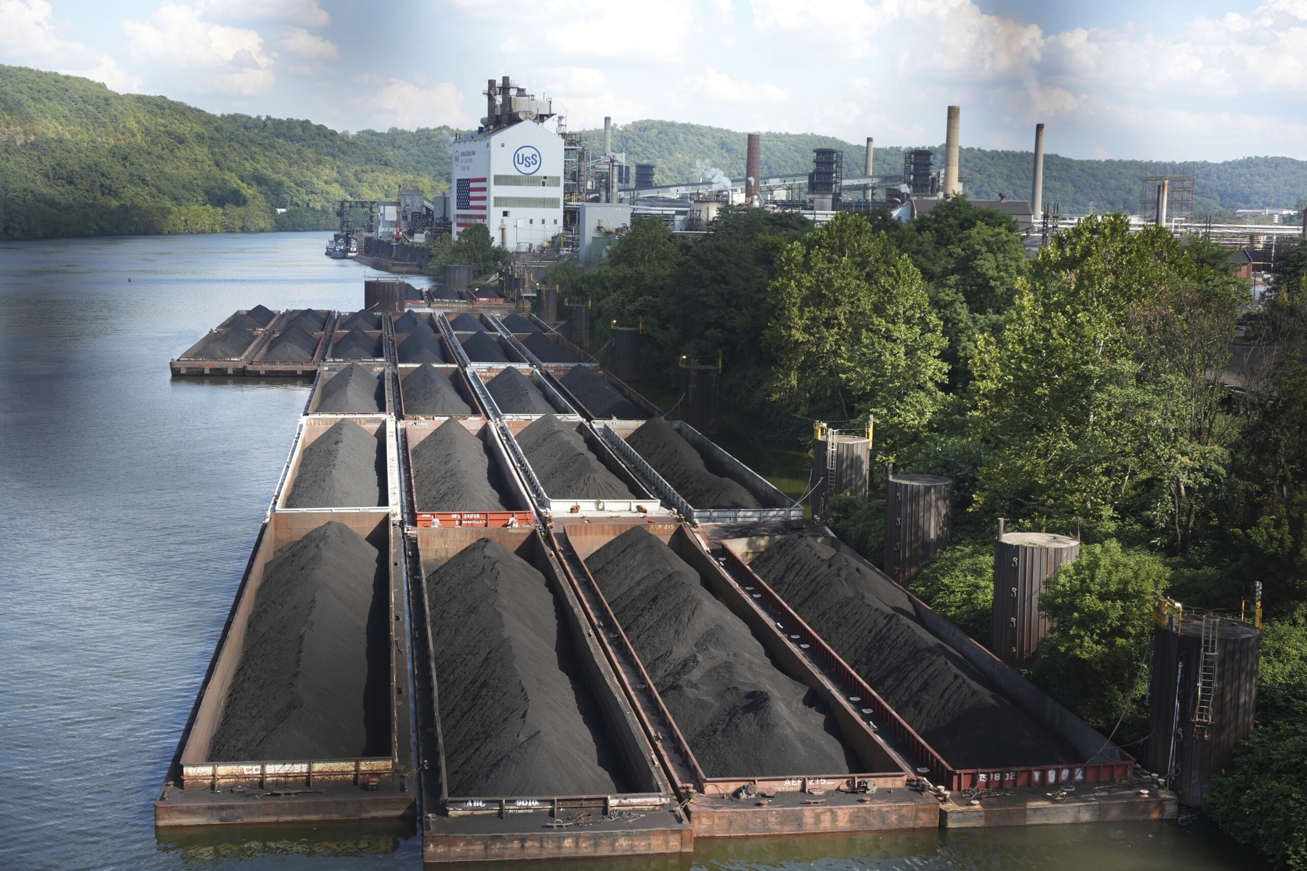 etats unis le bilan seleve a deux morts dans lexplosion dune usine us steel a pittsburgh scaled