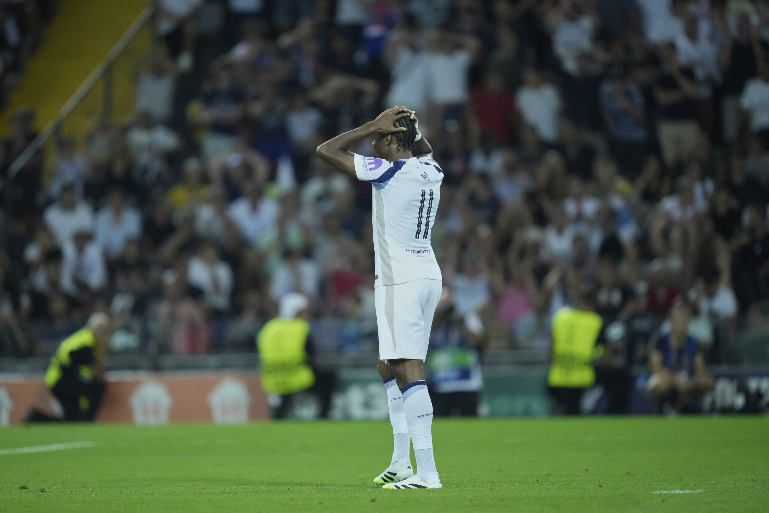 football messages racistes contre tel apres la supercoupe tottenham laches scaled