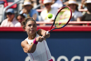 wta cincinnati paolini en quarts krejcikova battue en deux sets