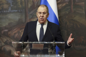 ukraine lavrov notre position est claire et precise nous la ferons connaitre en alaska