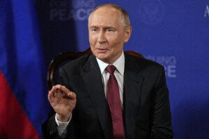 ukraine medias russes sommet a trois trump poutine conclu