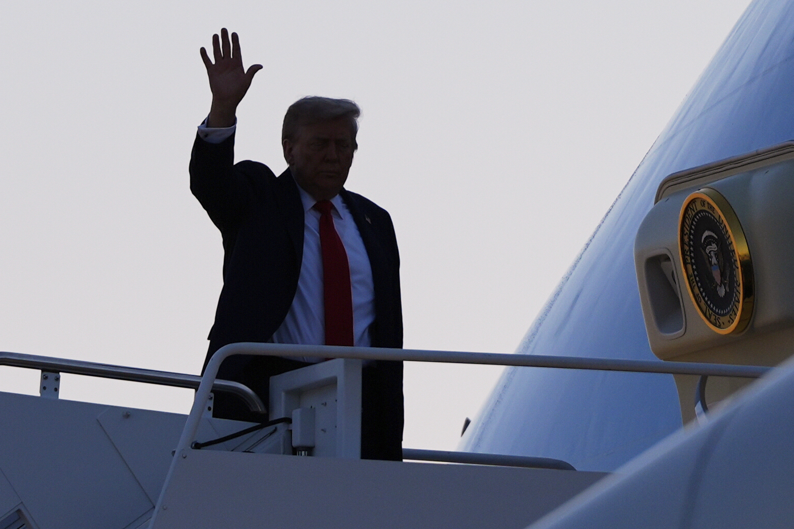 ukraine trump reaffirme de graves consequences si poutine naccepte pas la fin de la guerre