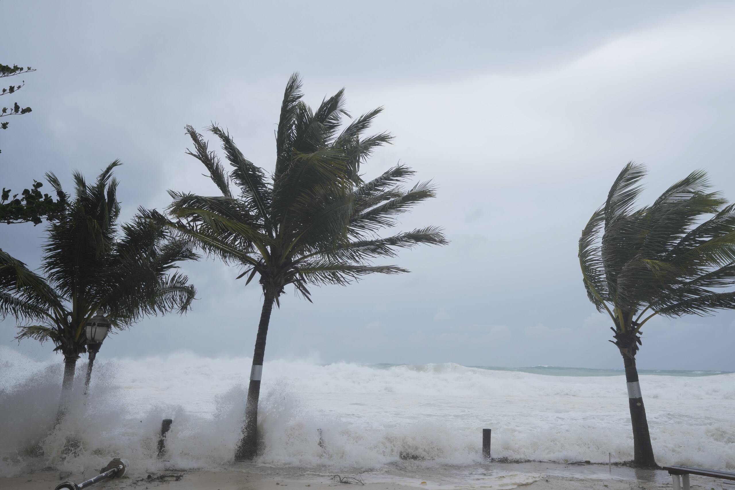 etats unis louragan erin se transforme en ouragan de categorie 4 dans les caraibes scaled