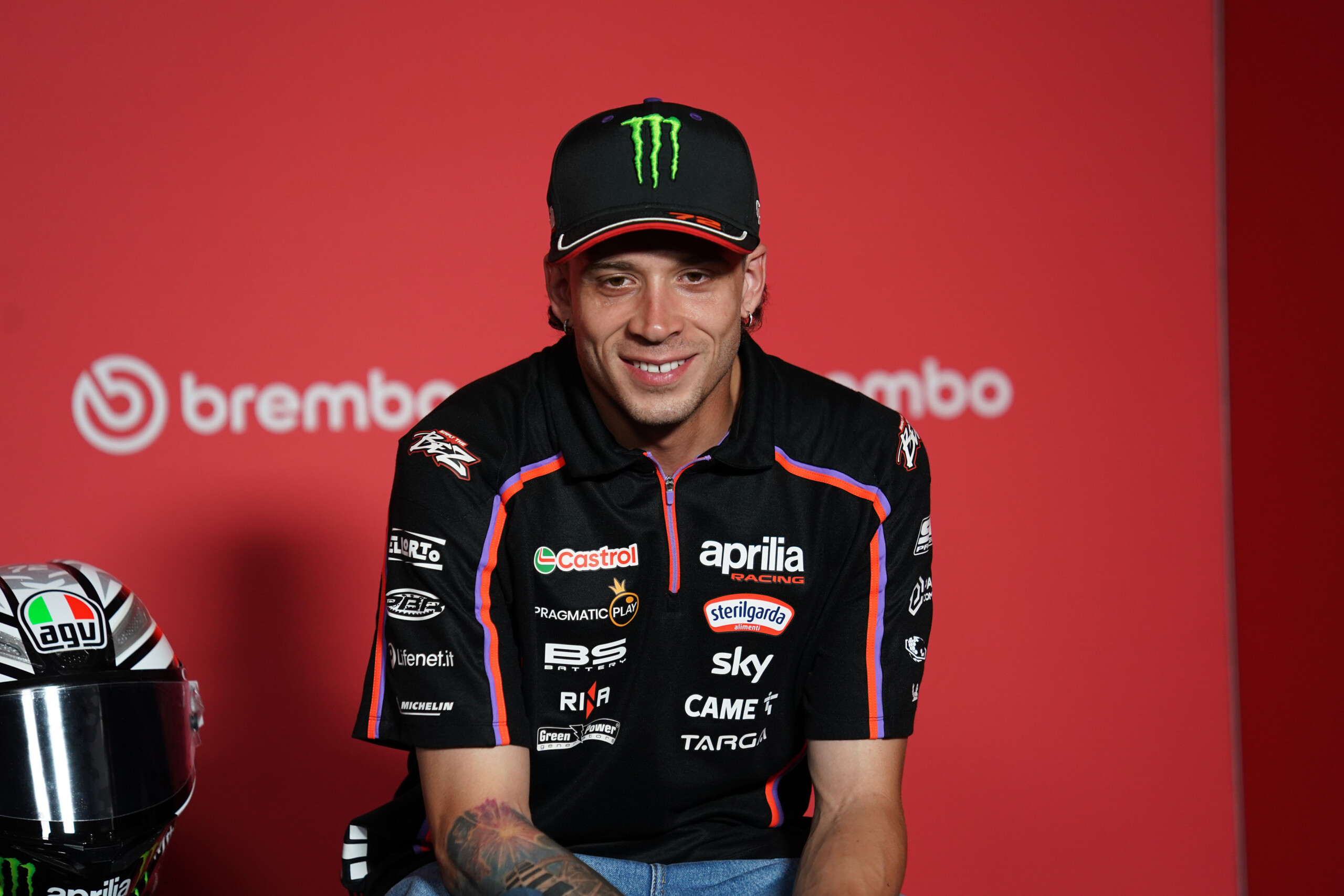 motogp bezzecchi remercie rossi pour ses conseils qui sont toujours precieux scaled