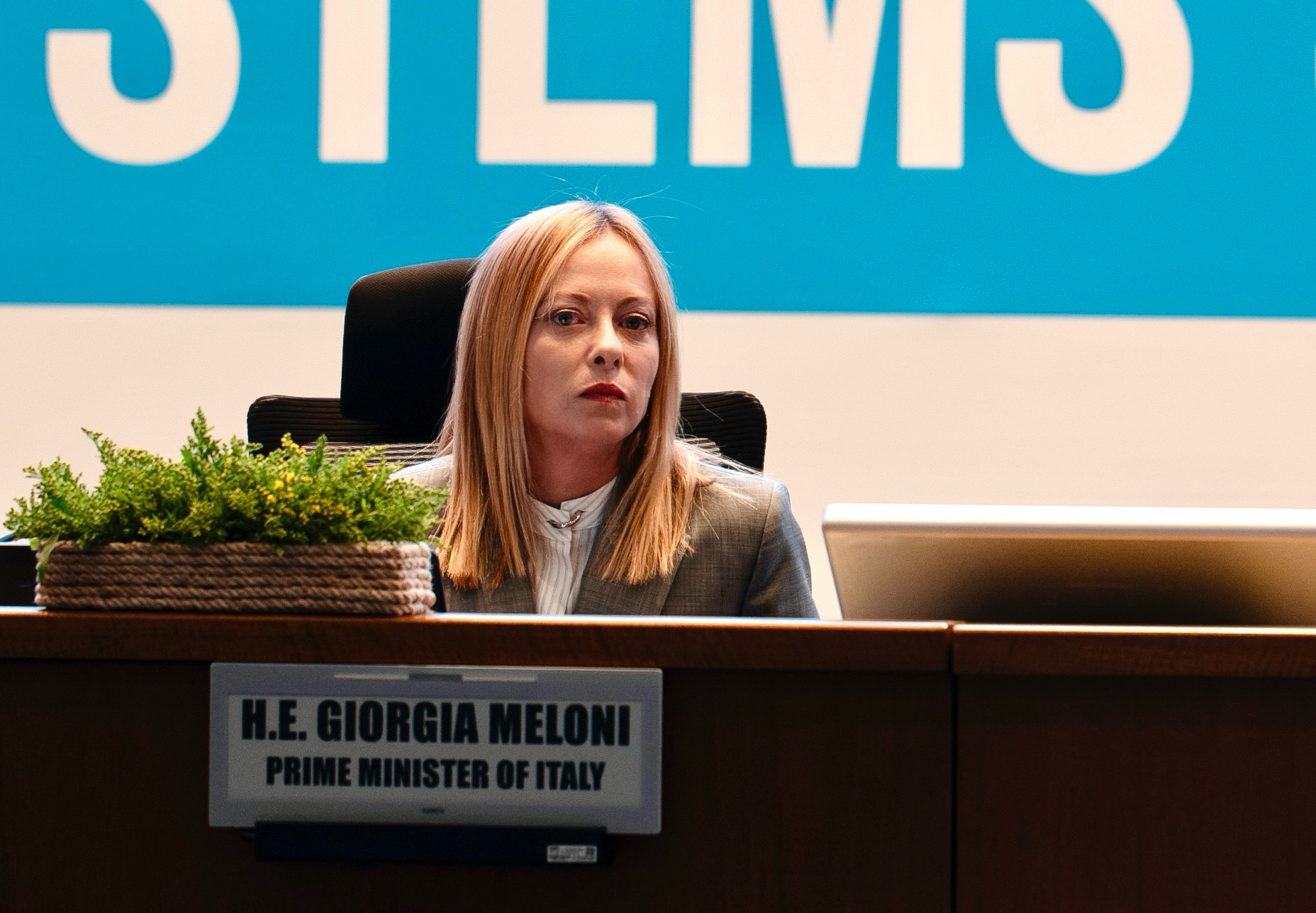 ukraine meloni participe a une conference telephonique avec les dirigeants de lue