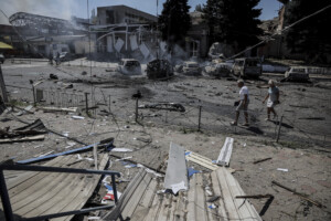 ukraine attaque russe a donetsk 5 morts
