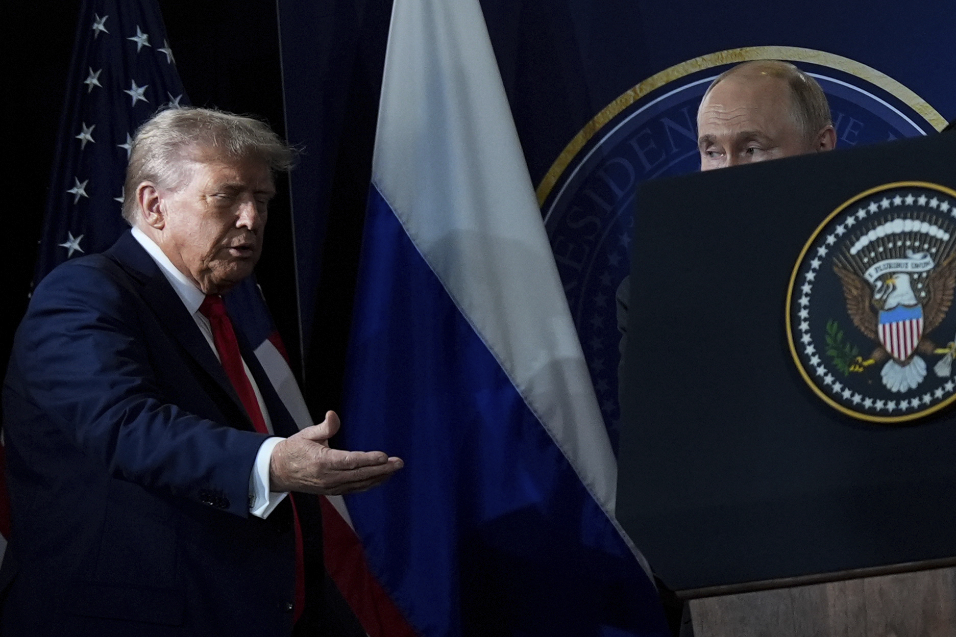 ukraine trump grands progres avec la russie restez a lecoute