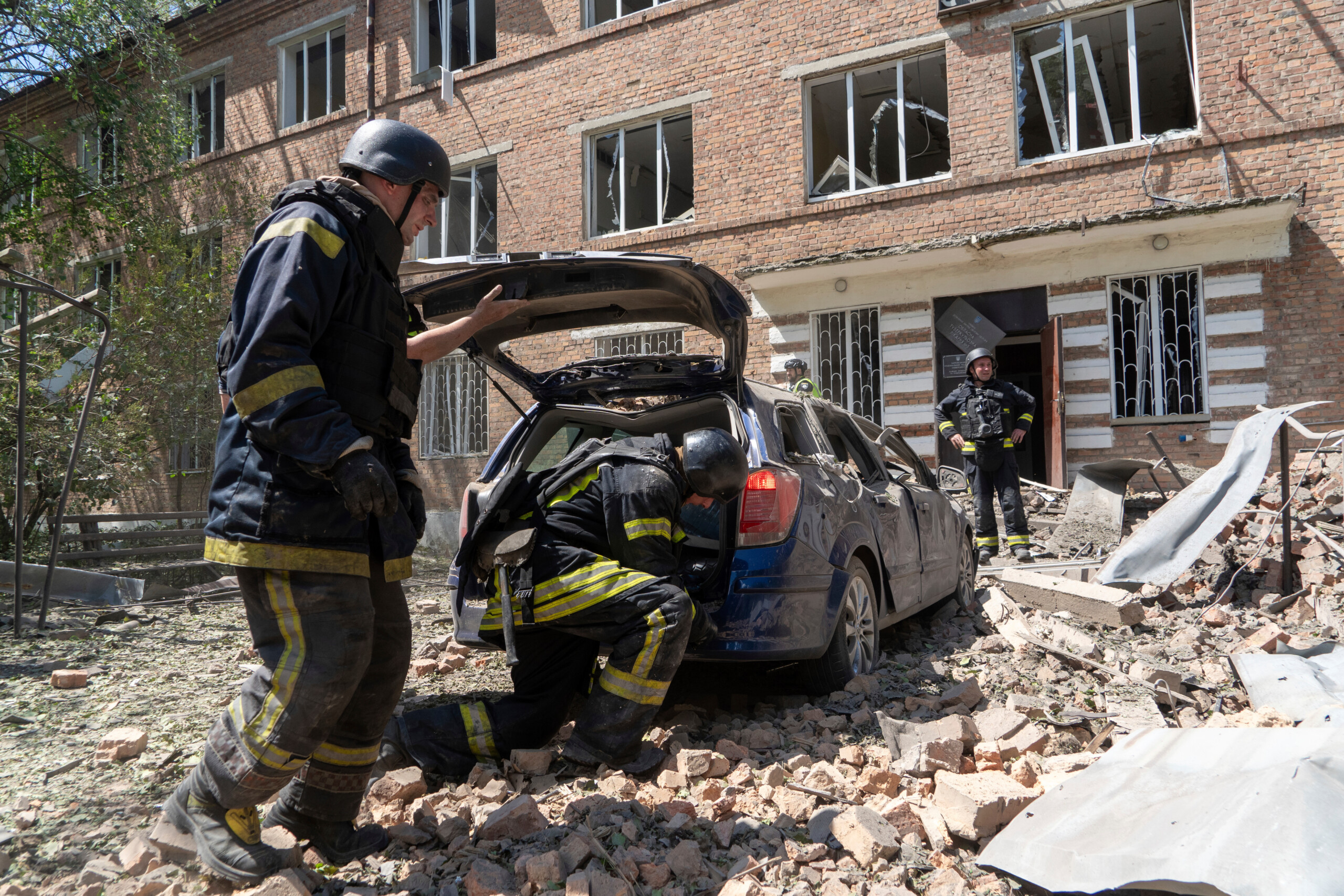 ukraine attaque de drones russes a kharkiv trois morts et 17 blesses scaled