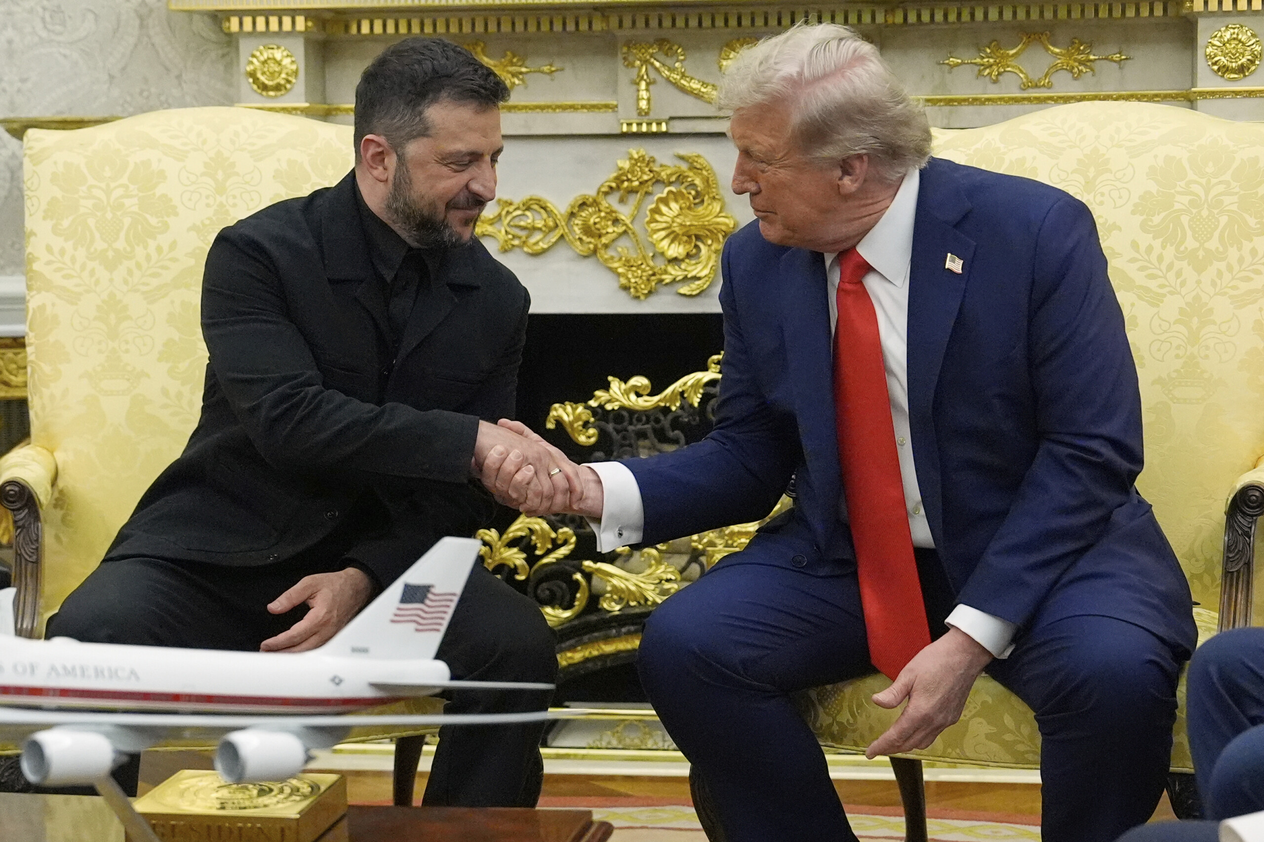 ukraine zelensky pret pour un trilateral avec poutine scaled