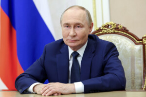 ukraine le kremlin confirme lappel telephonique trump poutine