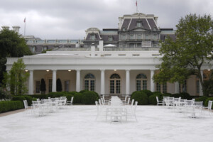 ukraine medias la maison blanche envisagerait budapest comme lieu du trilateral