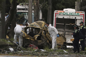 colombie le bilan des attentats seleve a 17 morts