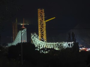 chine effondrement dun pont en construction sur le fleuve jaune 12 ouvriers tues