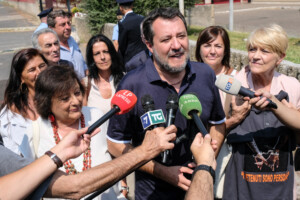 ukraine ligue le pd est belliciste anti italien et servile envers la france