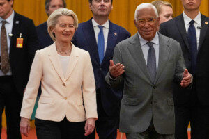 ukraine von der leyen et costa celebrent le jour de lindependance lue est avec vous