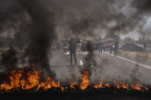 manifestation pour les otages en israel des protestataires bloquent les autoroutes