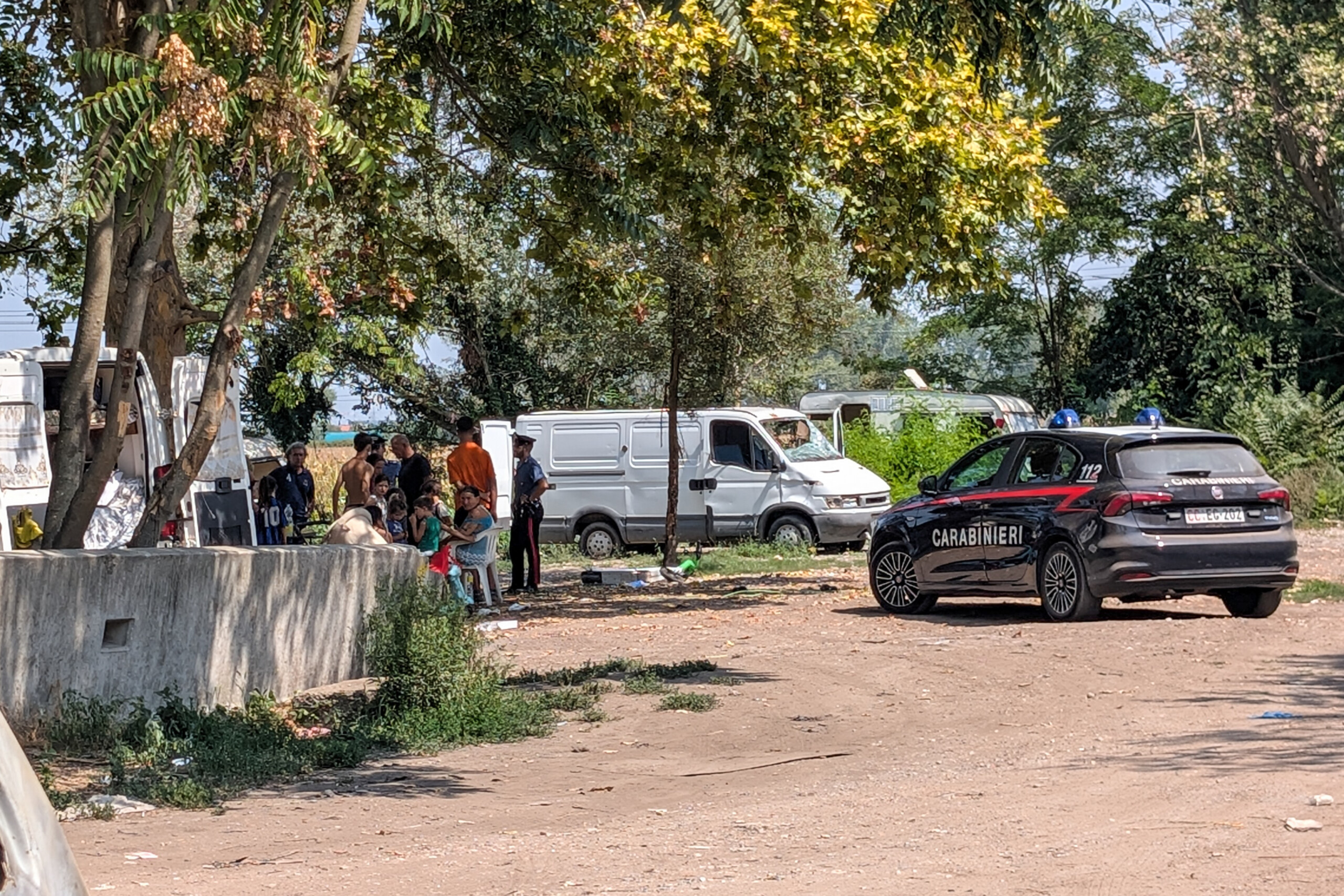 naples un cadavre retrouve dans la rue lenquete est en cours scaled