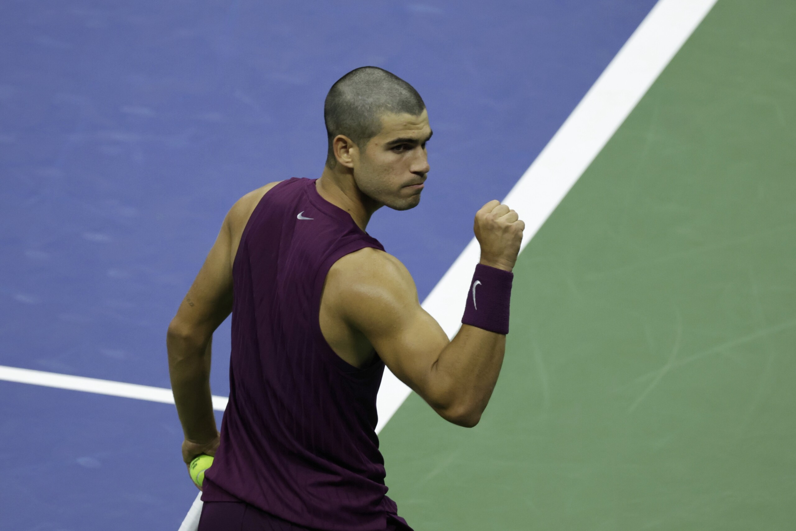 us open alcaraz bat opelka et passe au deuxieme tour scaled