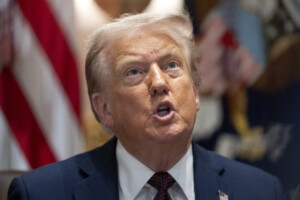 etats unis trump informe de la fusillade a minneapolis je prie pour les victimes
