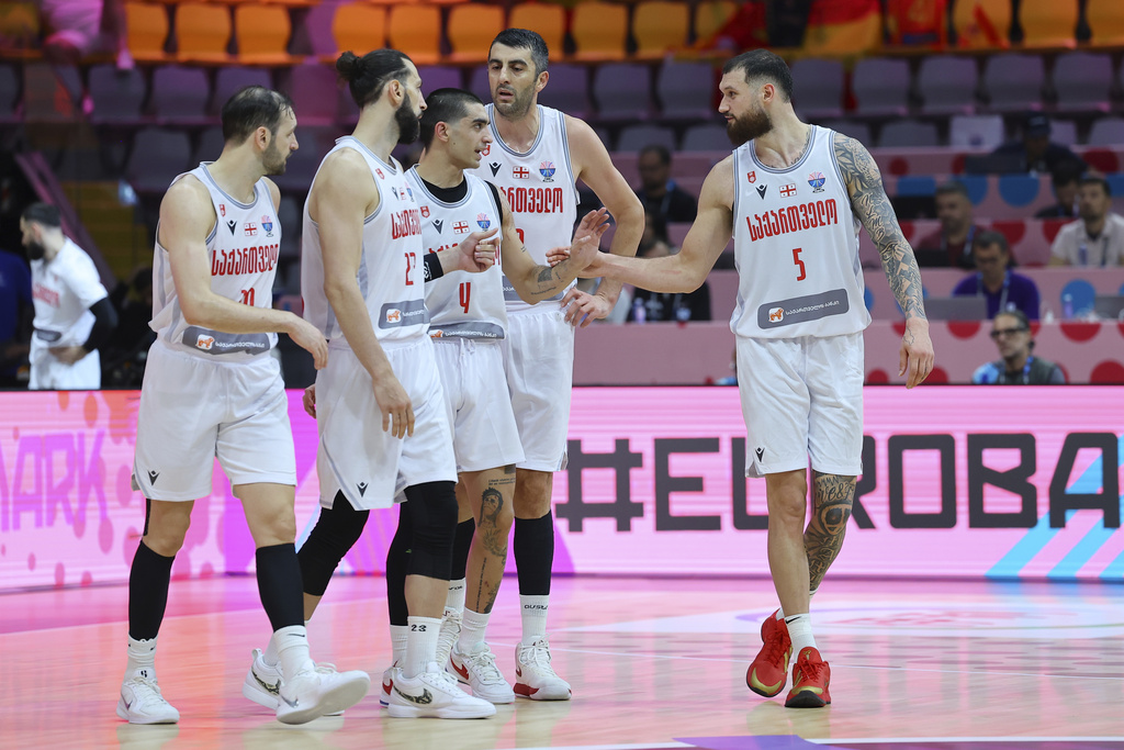 basketball championnat deurope la georgie bat lespagne dans le groupe de litalie