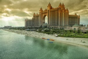 federalberghi plus de 15 000 hotels participent a une action collective contre booking com
