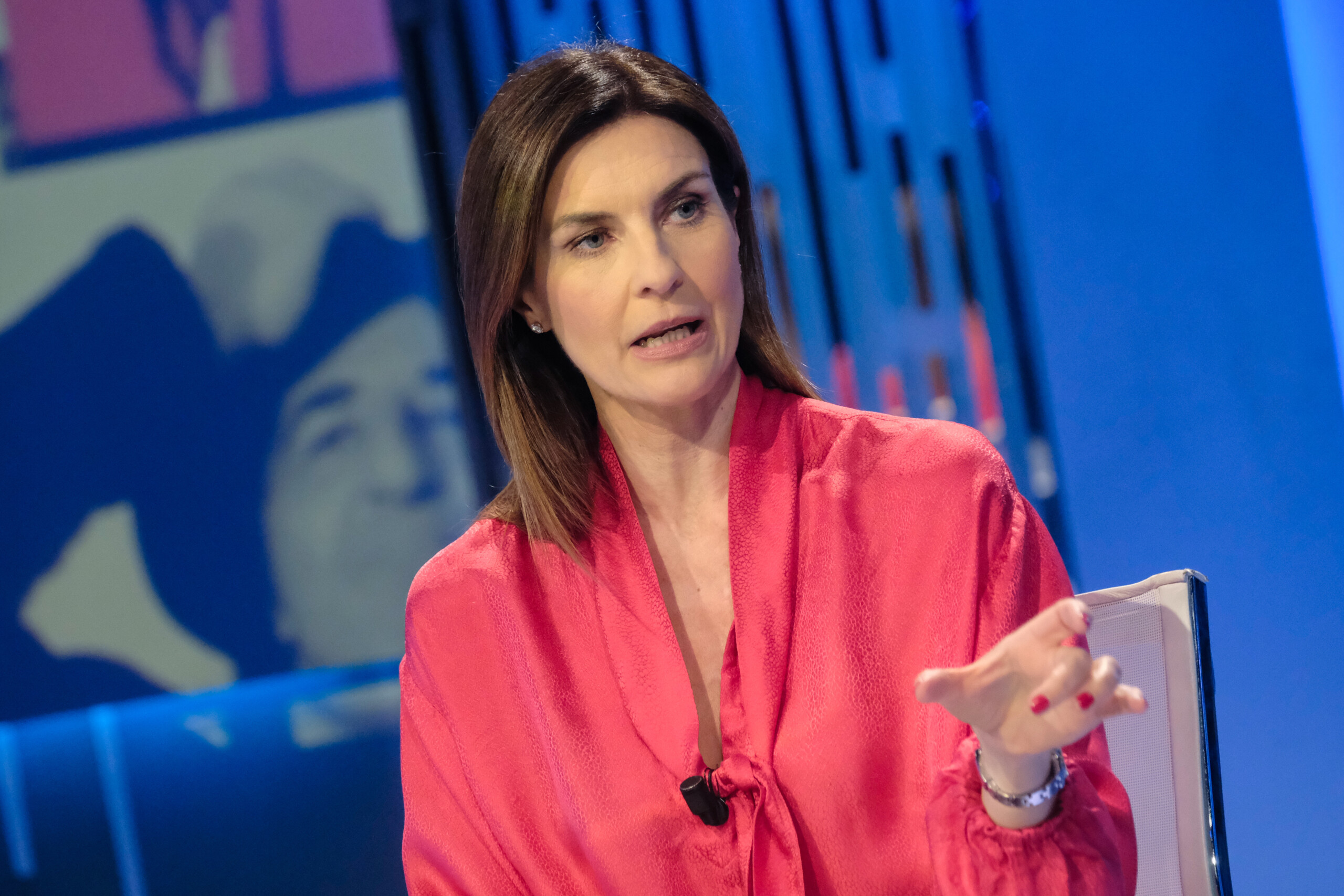 violence contre les femmes moretti pd nous sommes toutes utilisees comme monnaie dechange il faut denoncer scaled