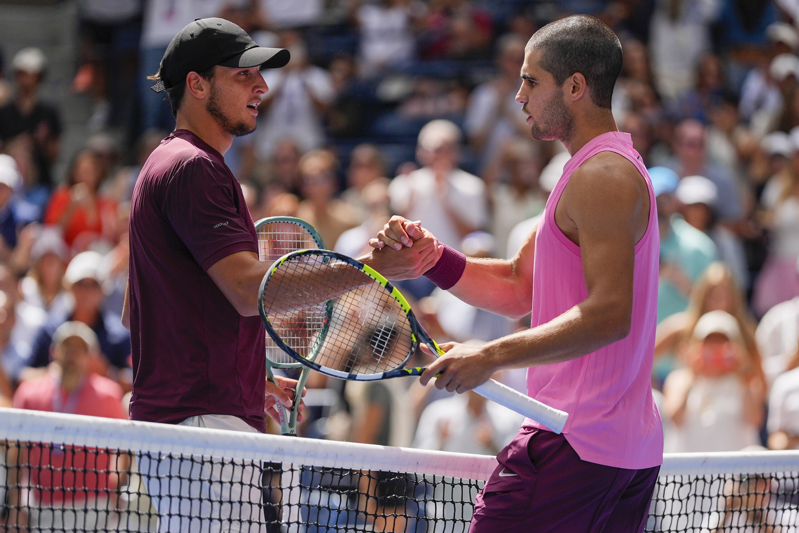 us open alcaraz en huitiemes de finale apres avoir battu darderi en trois sets scaled