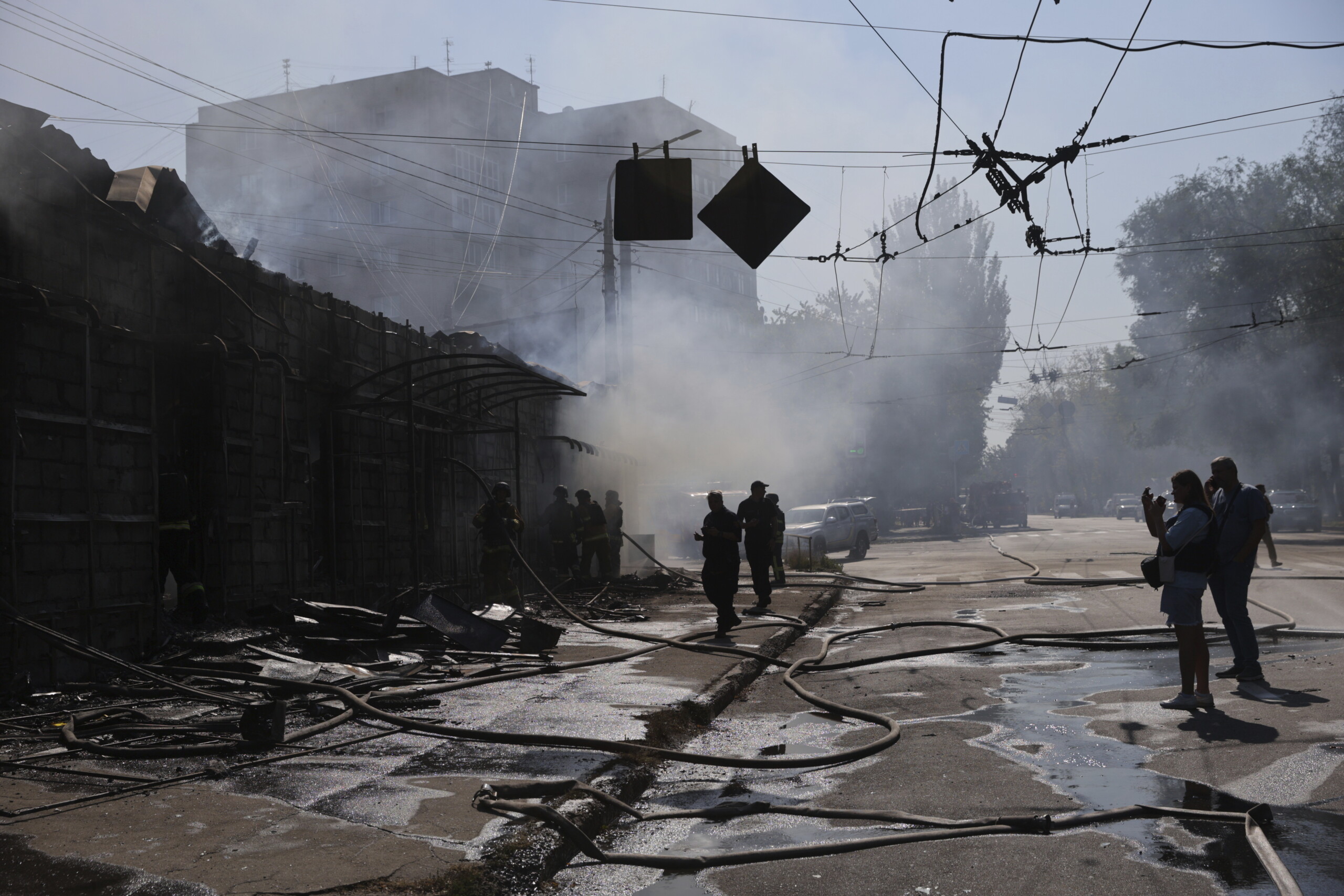 ukraine raids russes sur plusieurs regions un mort et 22 blesses a zaporijjia scaled