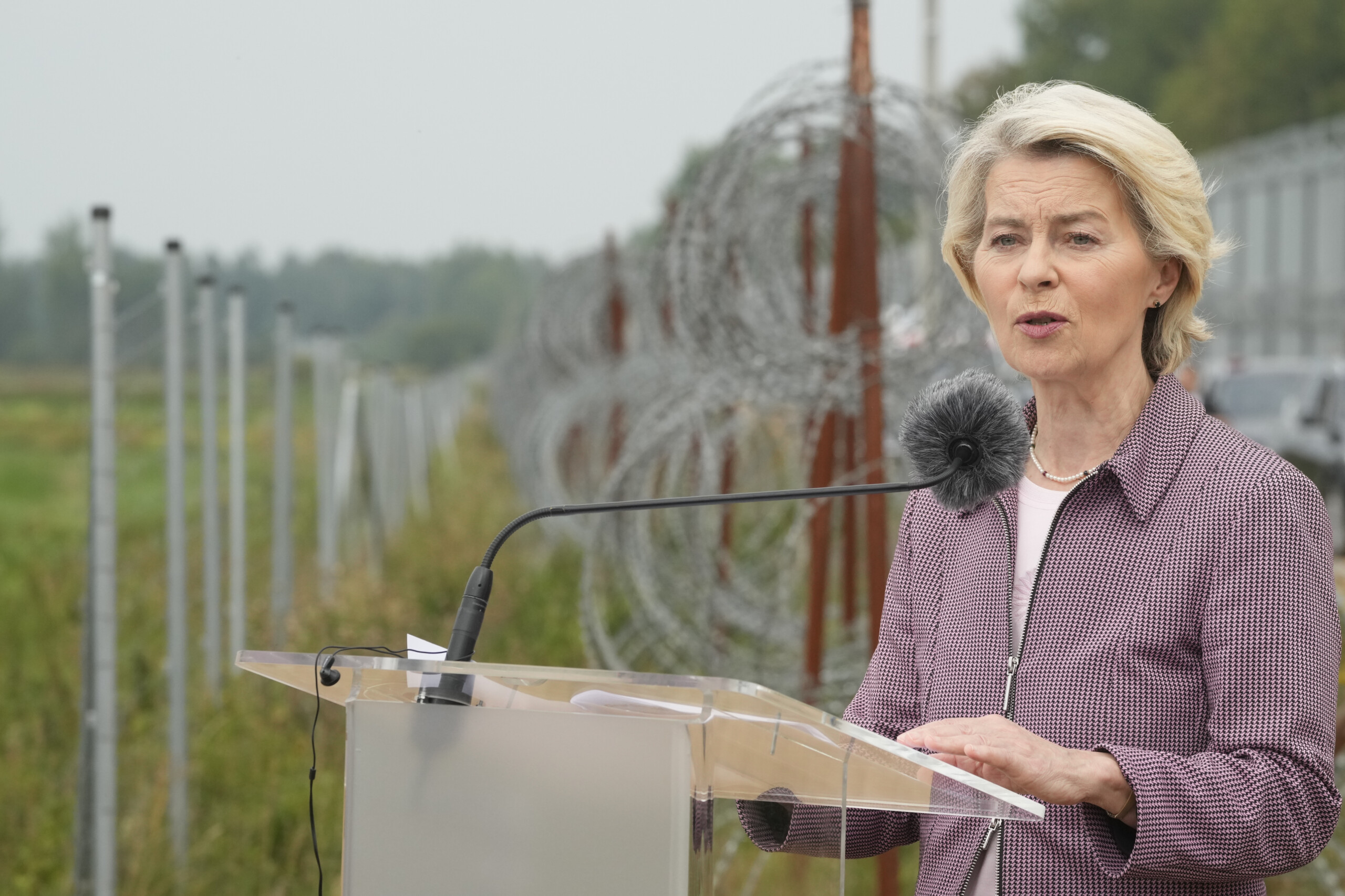 ukraine von der leyen nous evaluons une utilisation supplementaire des avoirs russes geles scaled