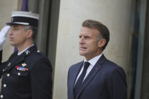 ukraine macron ouvre la reunion des volontaires definir des garanties de securite solides