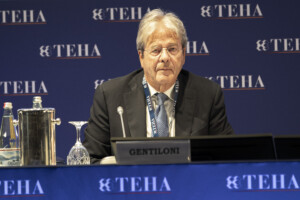 droits de douane gentiloni laccord avec les etats unis nest pas bon pour les economies de lue et de litalie