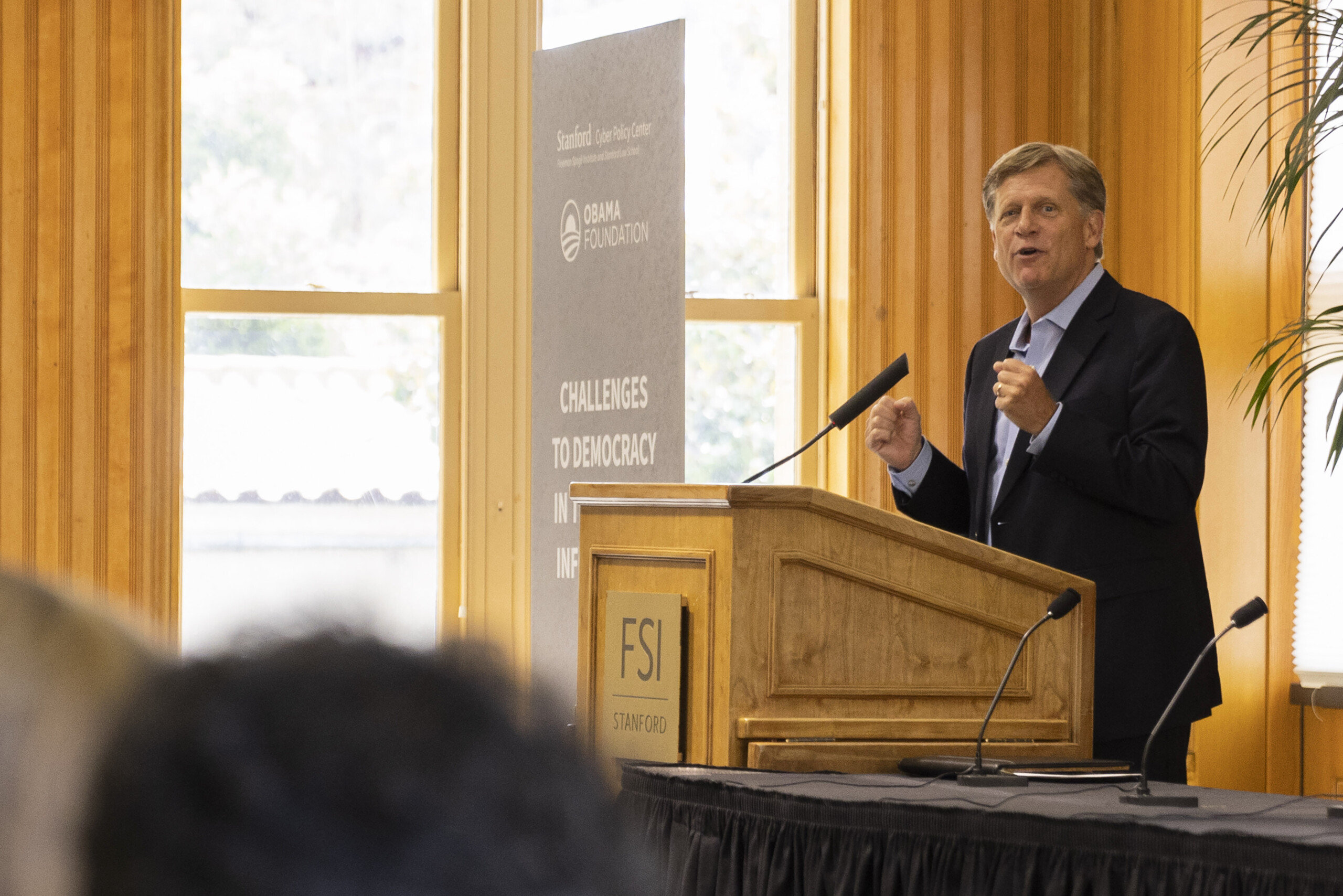 ukraine mcfaul trump ne fait que lancer des slogans il a tout rate avec le kremlin scaled