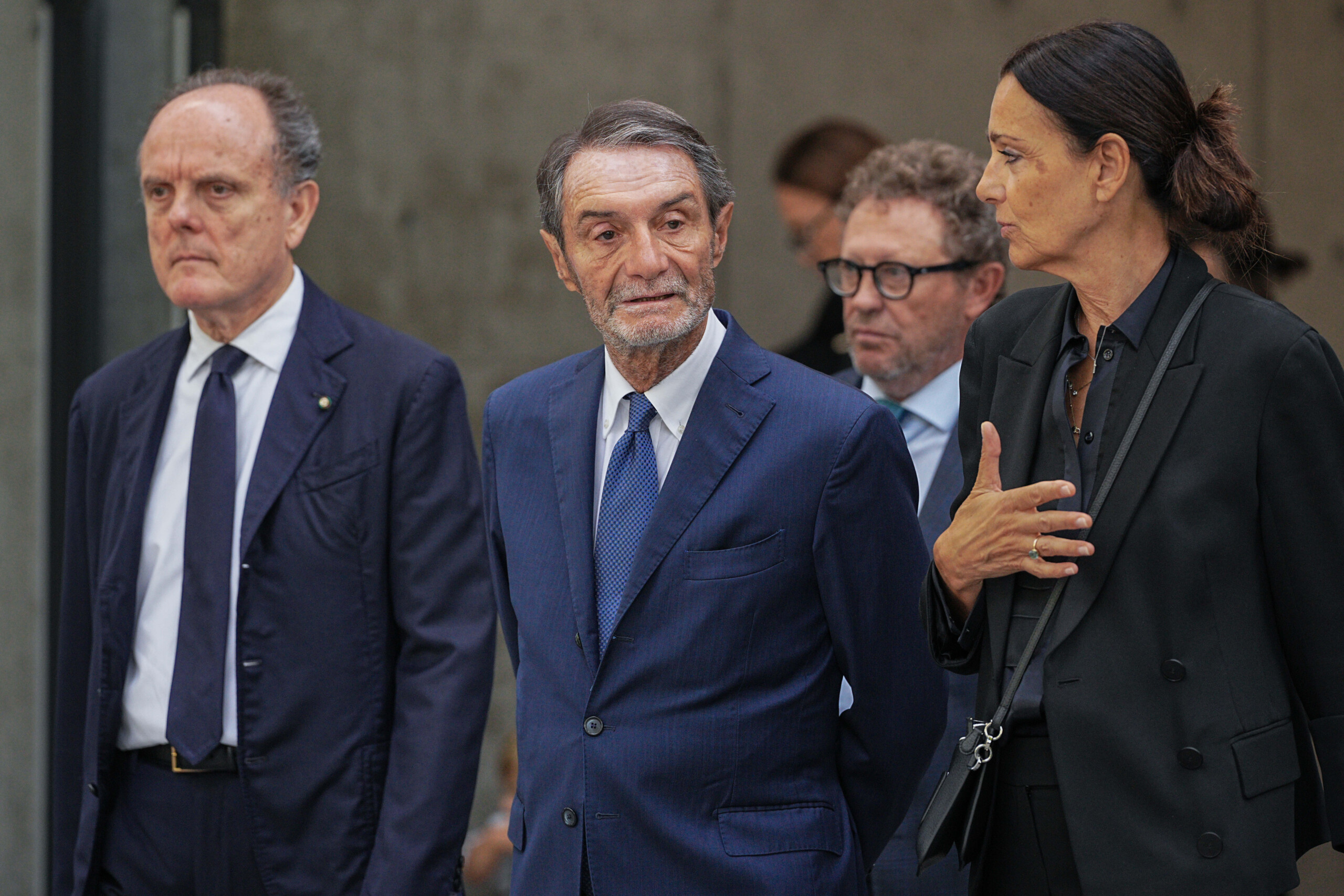 armani le gouverneur fontana la lombardie se souviendra de lui scaled