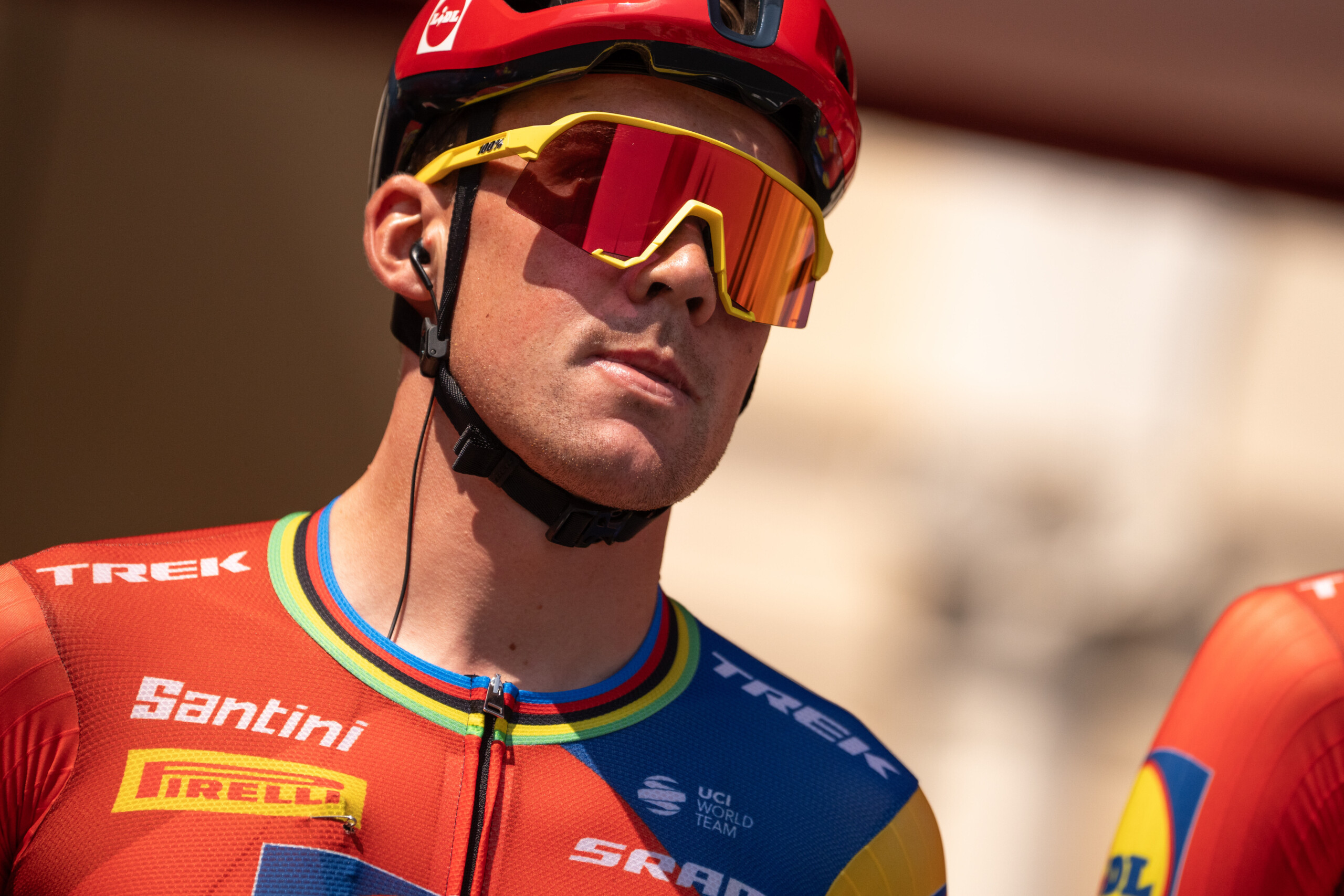 cyclisme vuelta pedersen remporte la 15e etape vingegaard reste en tete du classement general scaled
