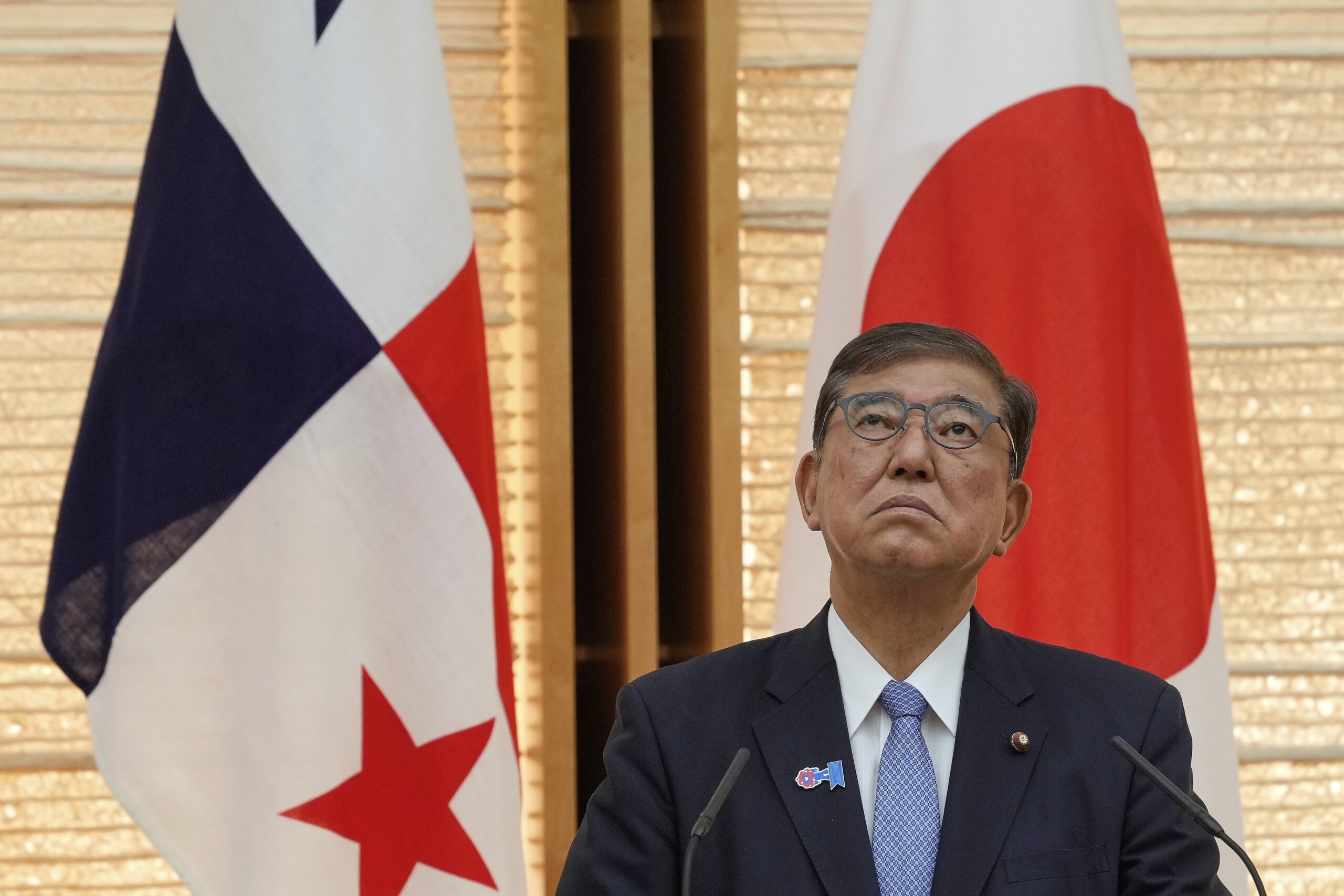 japon le premier ministre ishiba envisage de demissionner scaled