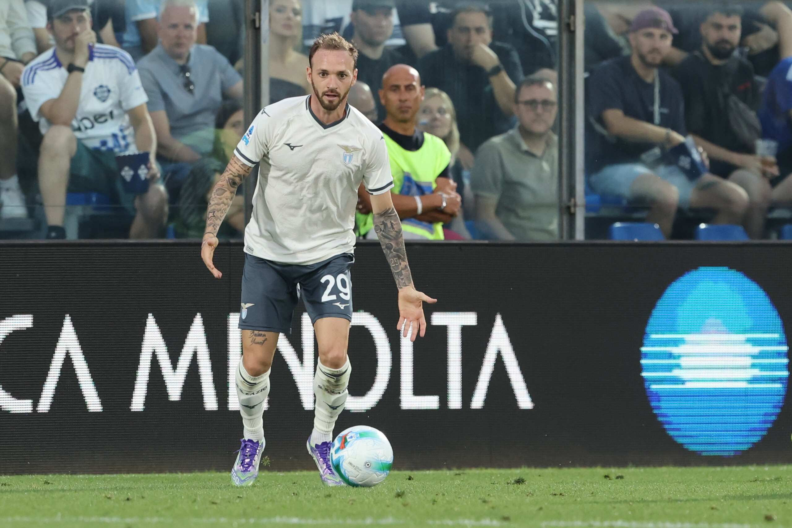 football lazio lazzari souffre dune fatigue au mollet droit pedro et vecino sentrainent avec le groupe scaled