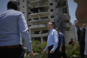 moyen orient herzog a doha al hayya pris pour cible parce quil fait obstacle a laccord