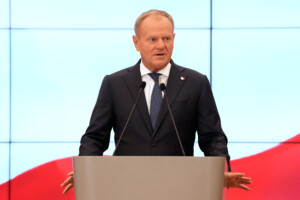 pologne fin des operations dinterception des drones russes tusk provocation a grande echelle