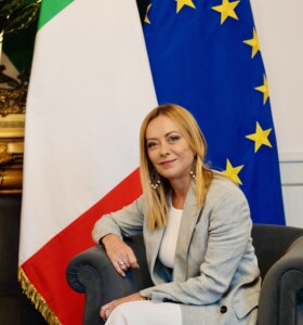 gouvernement meloni la mission de litalie est detre un pont naturel entre lue lafrique et le mo