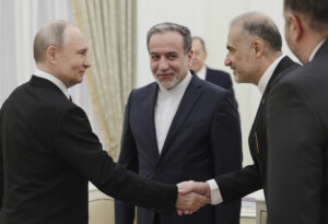 iran na jamais demande a la russie la fourniture de missiles s 400