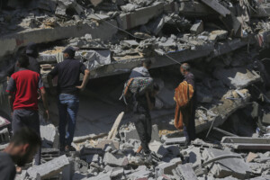 moyen orient larmee israelienne demande aux habitants de gaza city de partir nous intensifions nos attaques