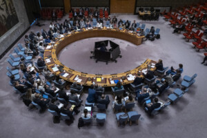 pologne russie a lonu ouverts au dialogue pas a la diplomatie du megaphone