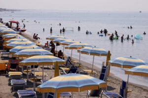 vacances confcommercio plus de 10 millions de departs en septembre augmentation des depenses