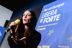 ue picierno poutine et les despotes nous menacent plus deurope pour defendre les democraties