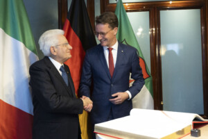 allemagne rhenanie du nord westphalie victoire confirmee de la cdu et progression de lafd