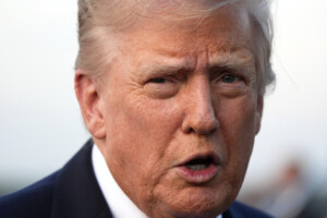 etats unis trump pret a proclamer letat durgence nationale a washington