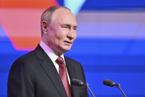ukraine ambassadeur russe a bucarest lintrusion dun drone est une provocation de kiev