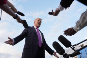ukraine trump les sanctions contre la russie ne sont pas assez severes lue doit les renforcer